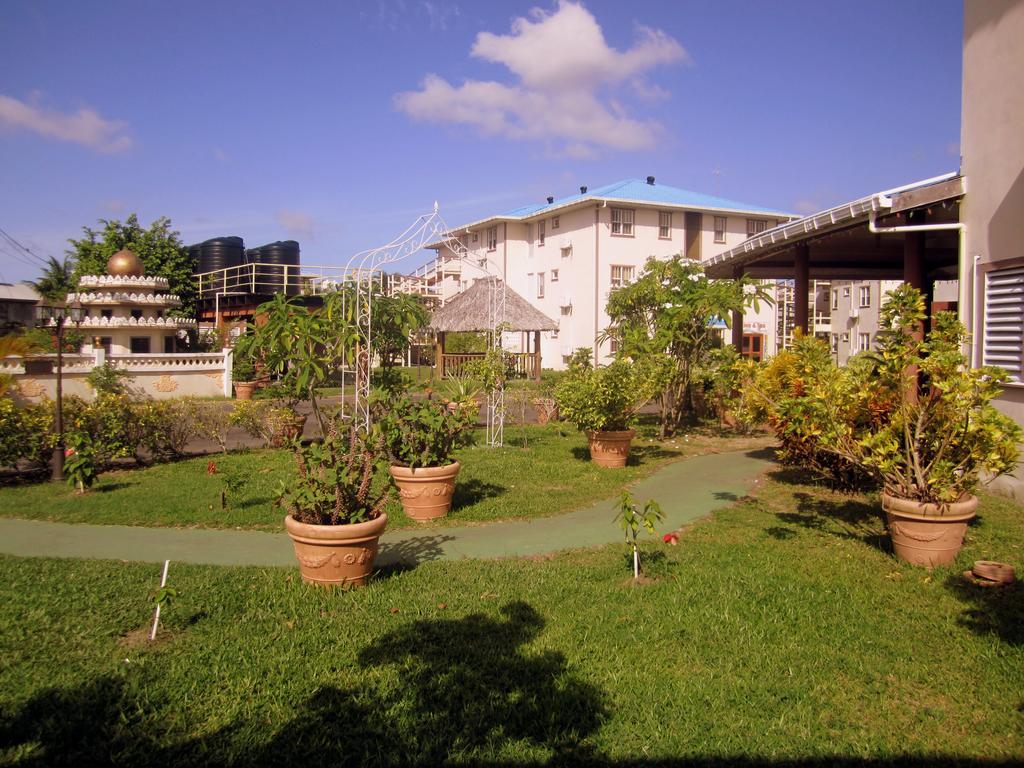 Aracari Resort Georgetown Exterior photo